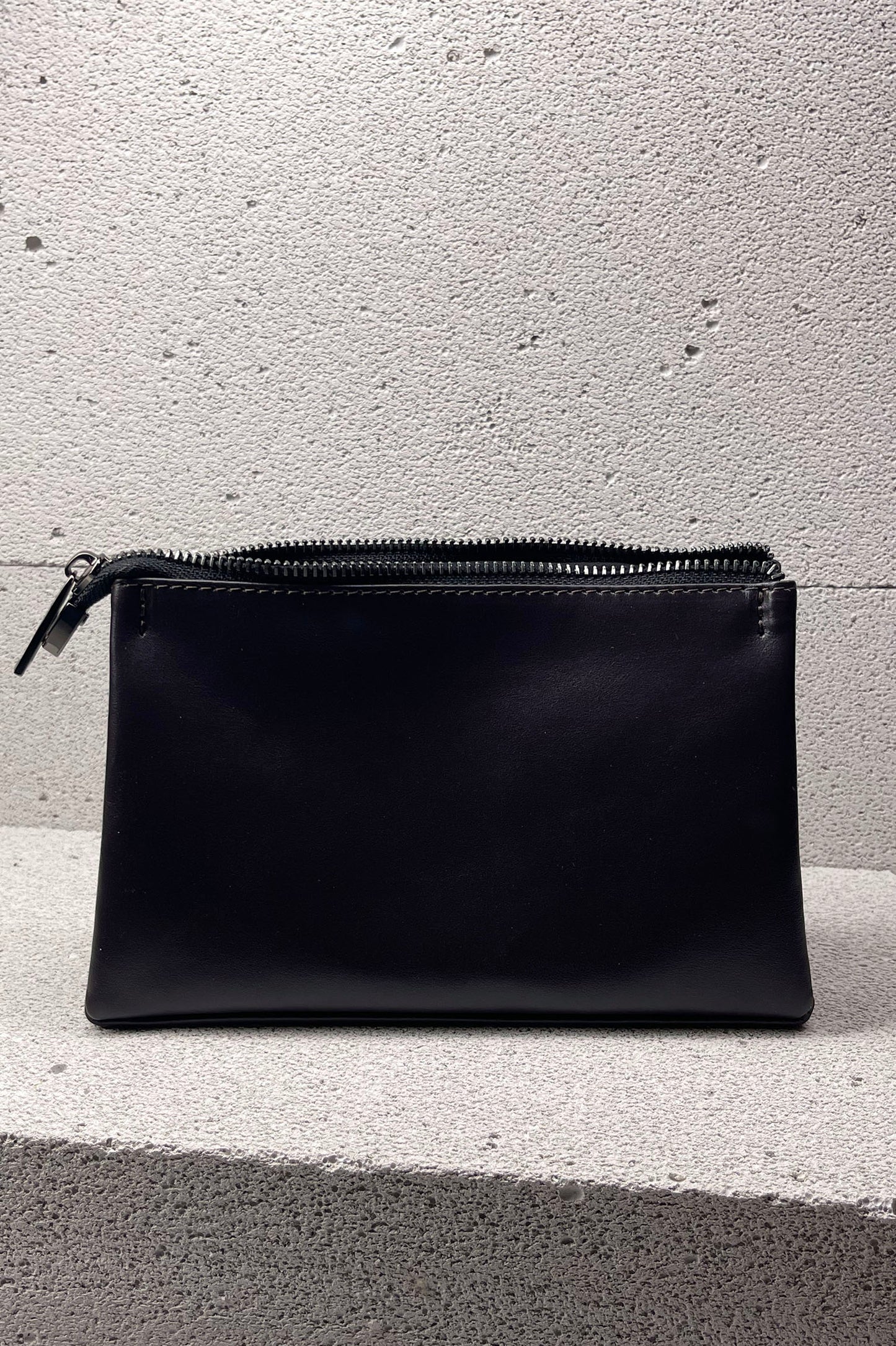 Mahogany Brown Smooth Leather Toiletry Bag - Classic Rectangular Travel Pouch
