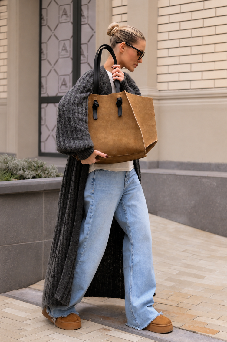 TOTE BAGS