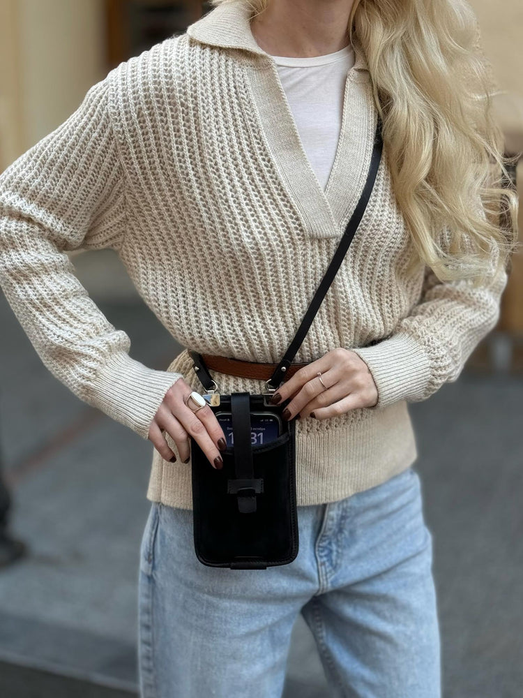 Phone Pouch