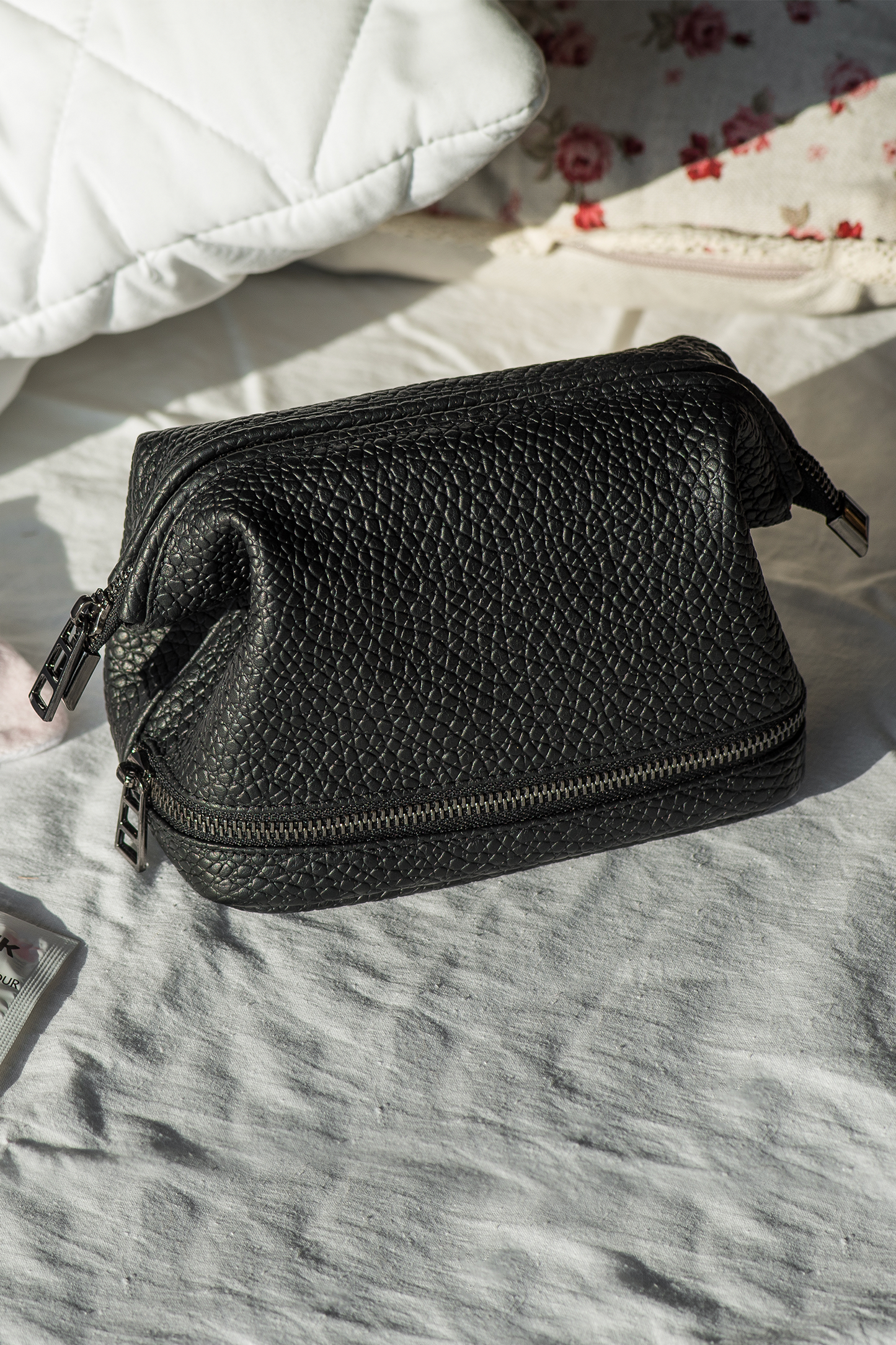 Black Pebbled Leather Dopp Kit - Textured Travel Toiletry Bag for Men & Women