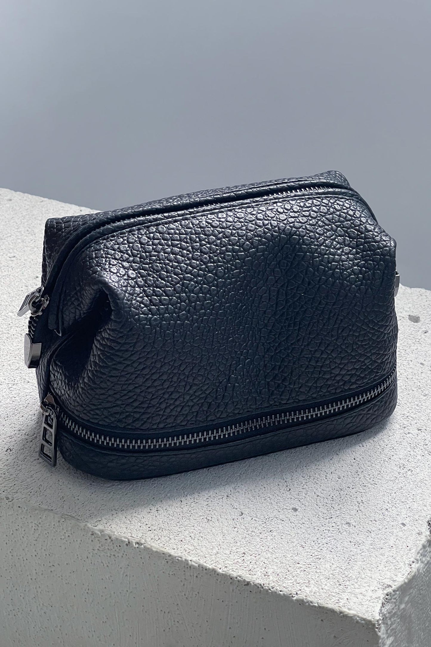 Black Pebbled Leather Toiletry Bag - Full Grain Travel Dopp Kit with Zipper