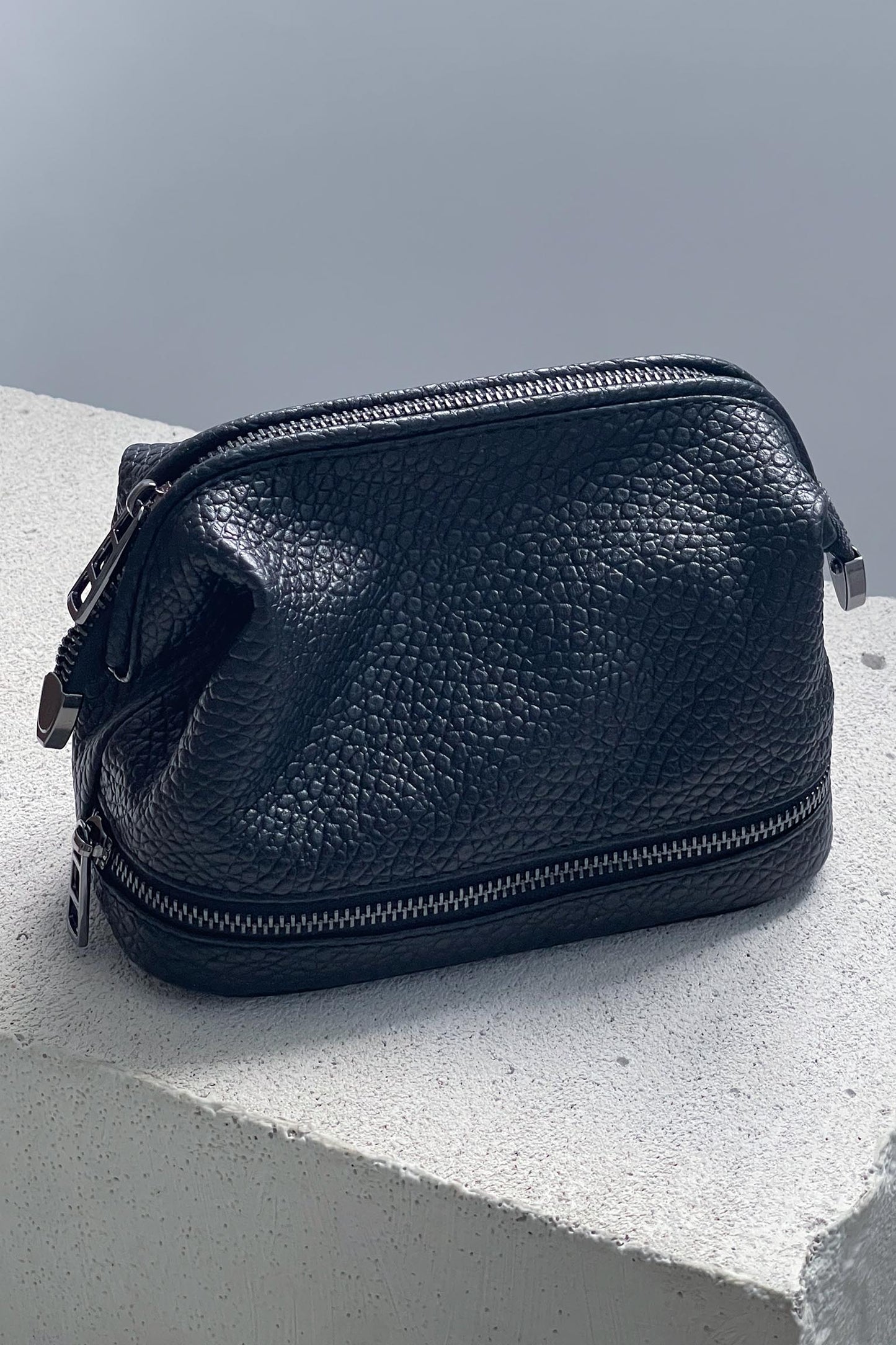 Black Pebbled Leather Toiletry Bag - Full Grain Travel Dopp Kit with Zipper