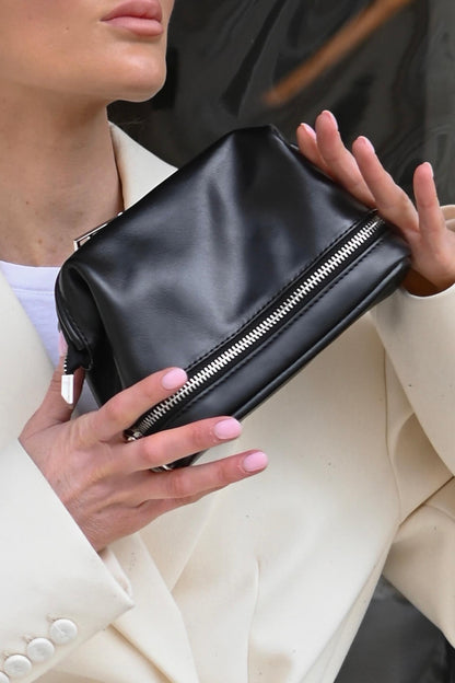 Black Smooth Leather Dopp Kit - Italian Leather Toiletry Bag