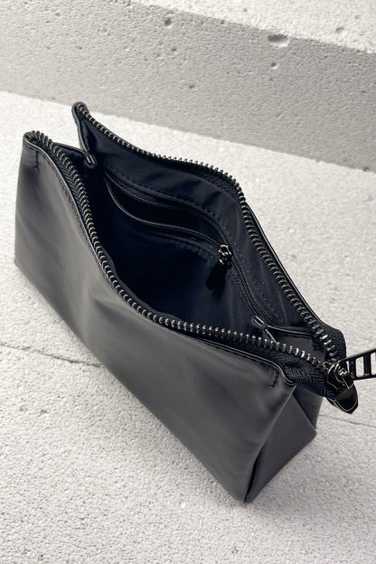 Black Smooth Leather Toiletry Bag - Classic Rectangular Travel Pouch