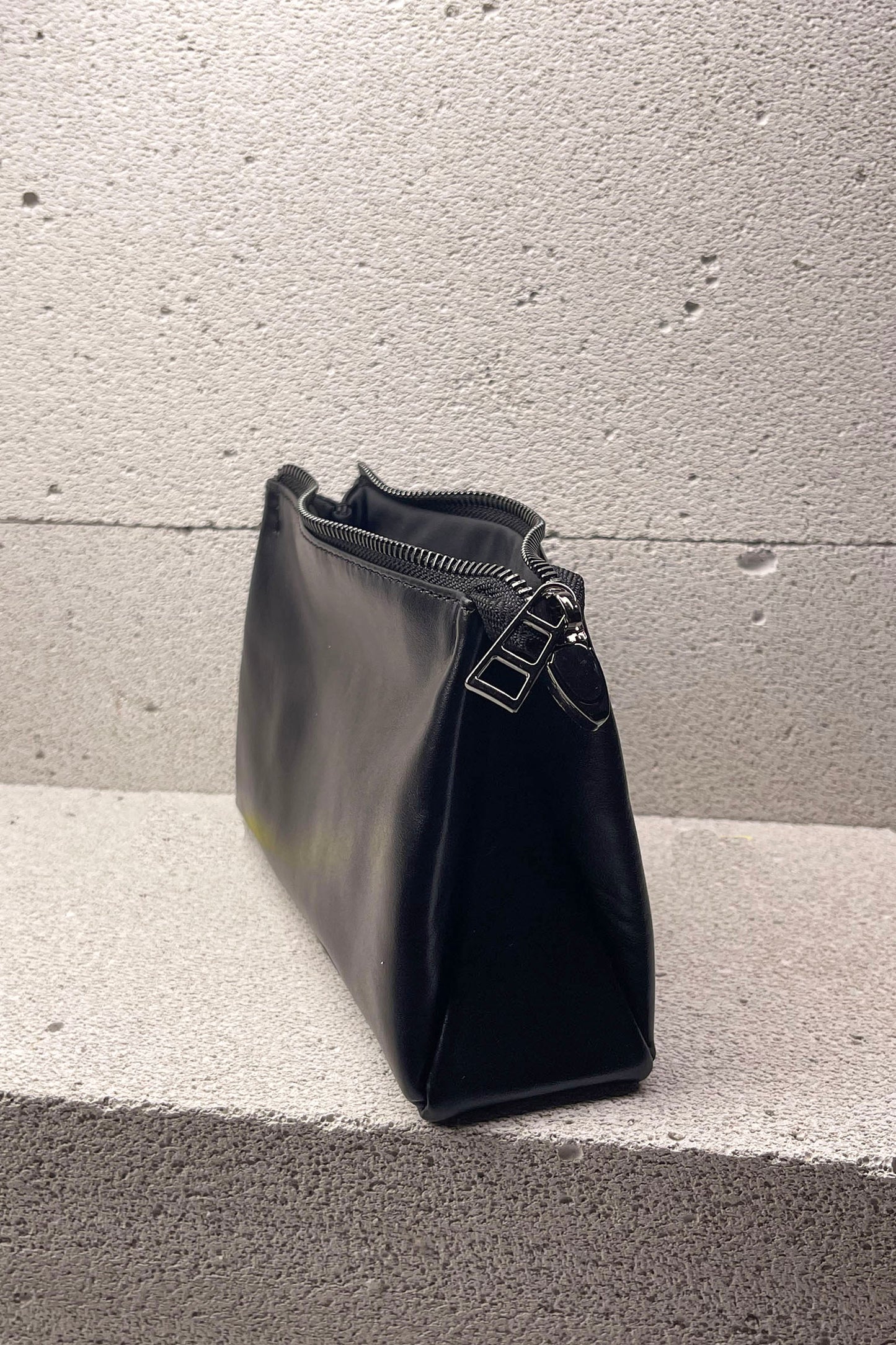 Black Smooth Leather Toiletry Bag - Classic Rectangular Travel Pouch