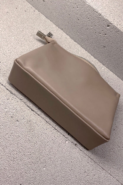 Mushroom Smooth Leather Toiletry Bag - Classic Rectangular Travel Pouch
